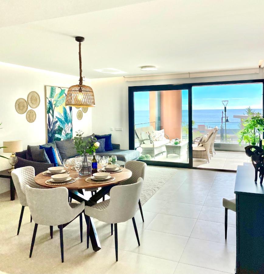 Luxury 3 Bedroom Apartment 300M From The Beach Fuengirola Extérieur photo