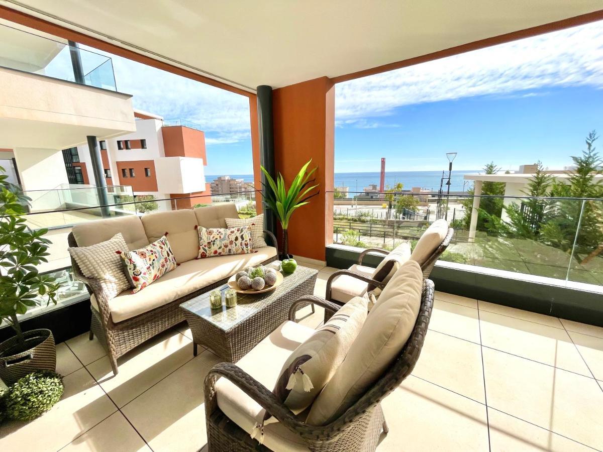 Luxury 3 Bedroom Apartment 300M From The Beach Fuengirola Extérieur photo