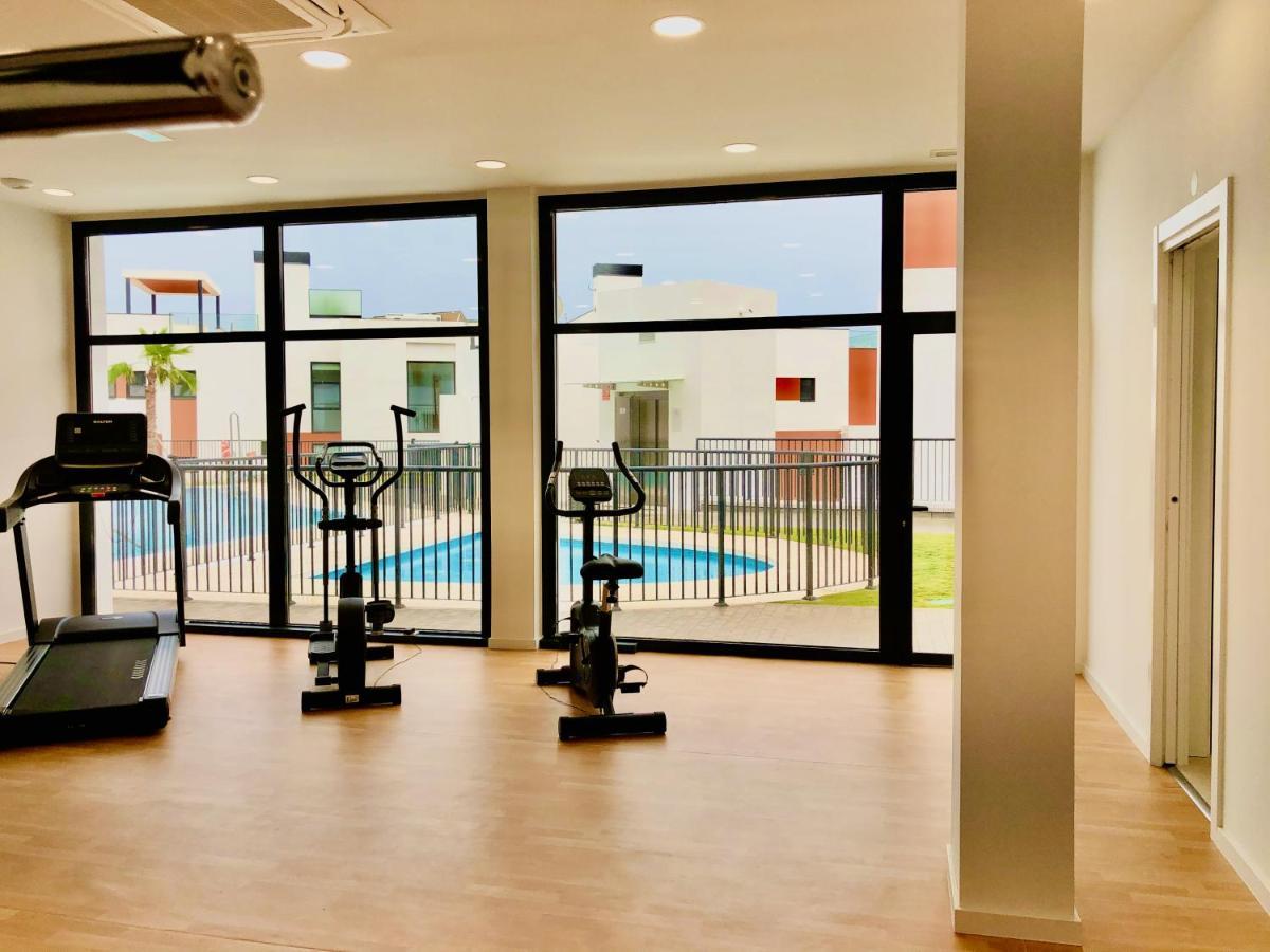 Luxury 3 Bedroom Apartment 300M From The Beach Fuengirola Extérieur photo
