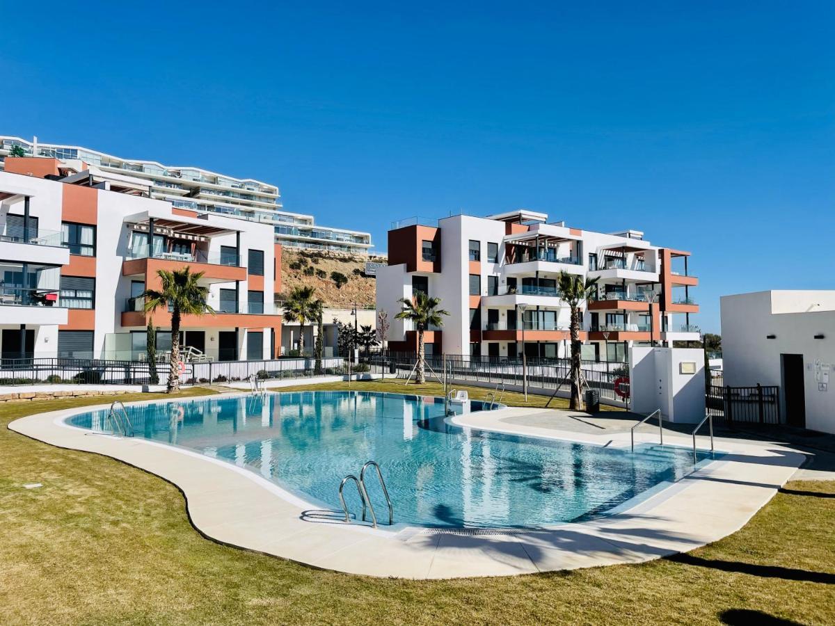 Luxury 3 Bedroom Apartment 300M From The Beach Fuengirola Extérieur photo